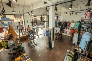 Tatoo Souvenir Store Cusco Santa Catalina store layout